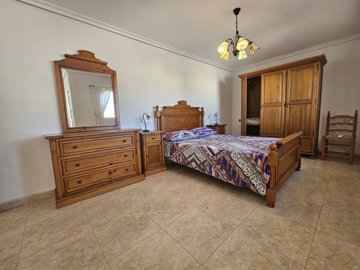 71034caboroigdetachedvillawithprivatepool5