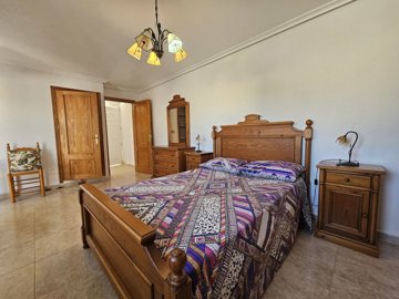 71034caboroigdetachedvillawithprivatepool6