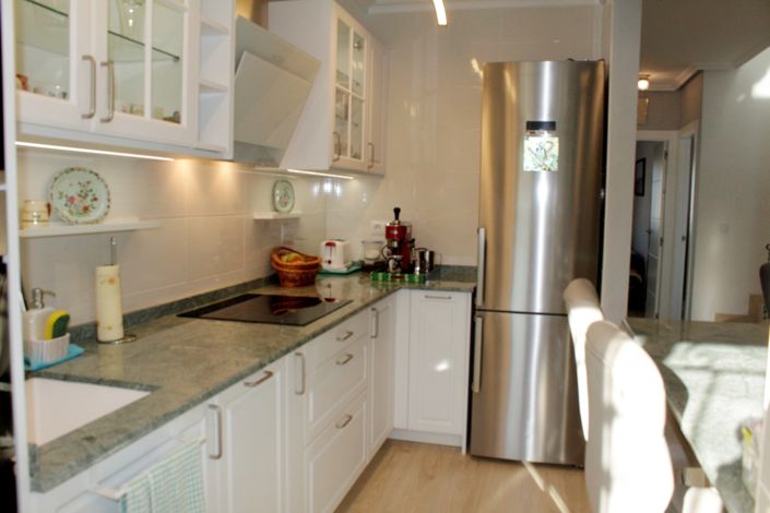 Image No.5-3 Bed Townhouse for sale