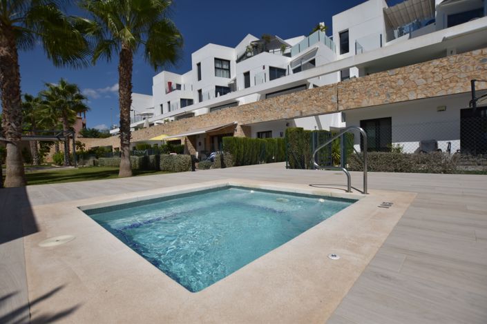 Image No.34-3 Bed Apartment for sale