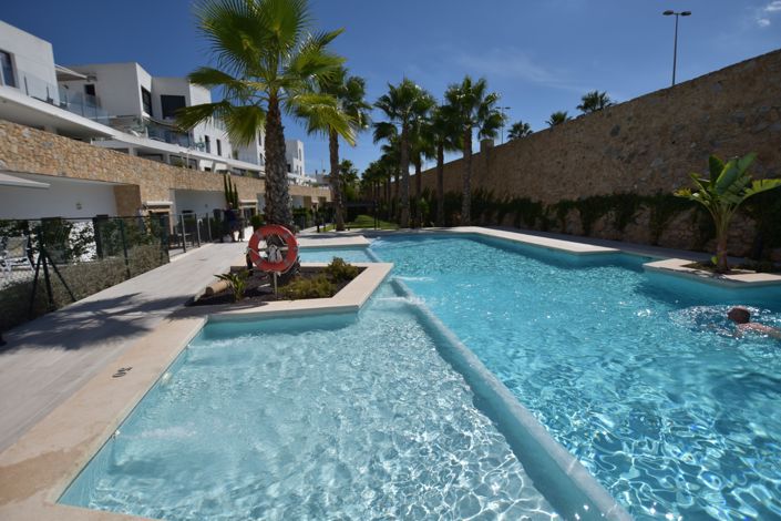 Image No.4-3 Bed Apartment for sale