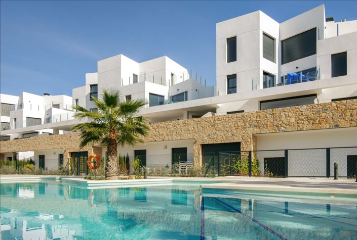 Image No.9-3 Bed Apartment for sale