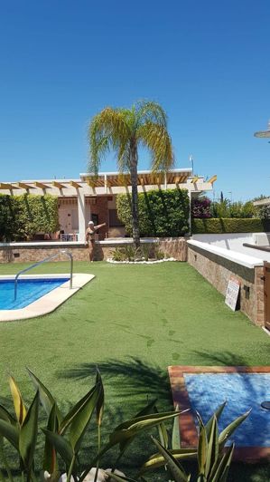 Image No.45-2 Bed Townhouse for sale