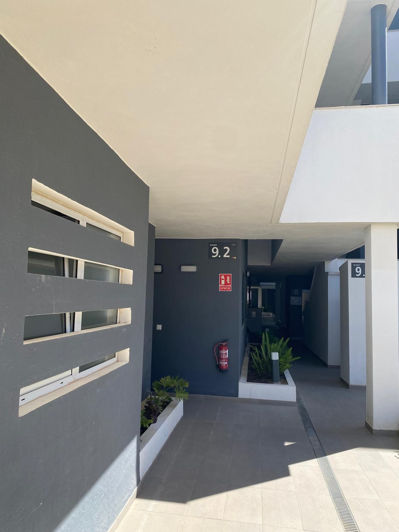 Image No.20-3 Bed Apartment for sale