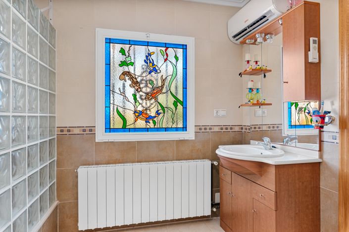 Image No.30-4 Bed Villa for sale