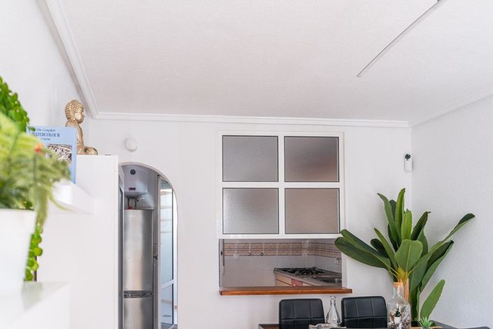 Image No.32-2 Bed Townhouse for sale