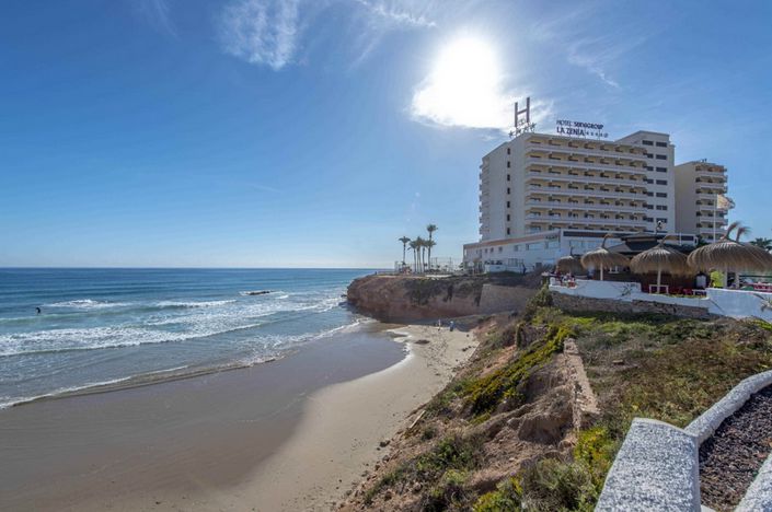 Image No.28-3 Bed Villa for sale