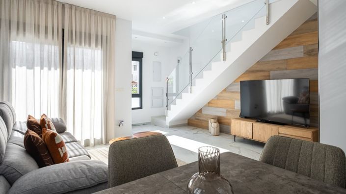 Image No.9-3 Bed Villa for sale