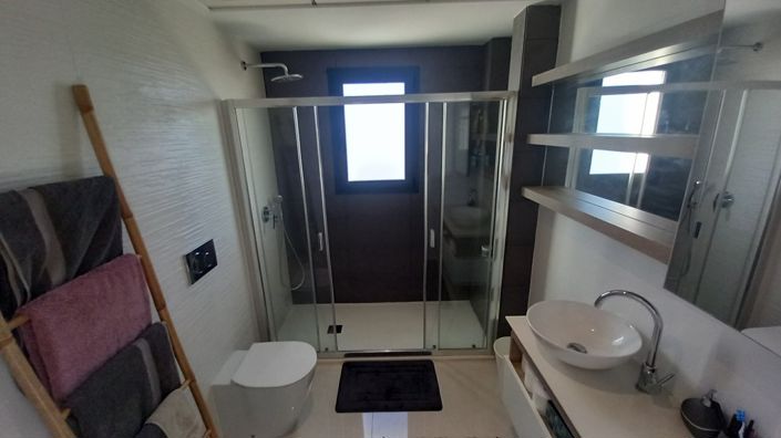 Image No.26-4 Bed Villa for sale