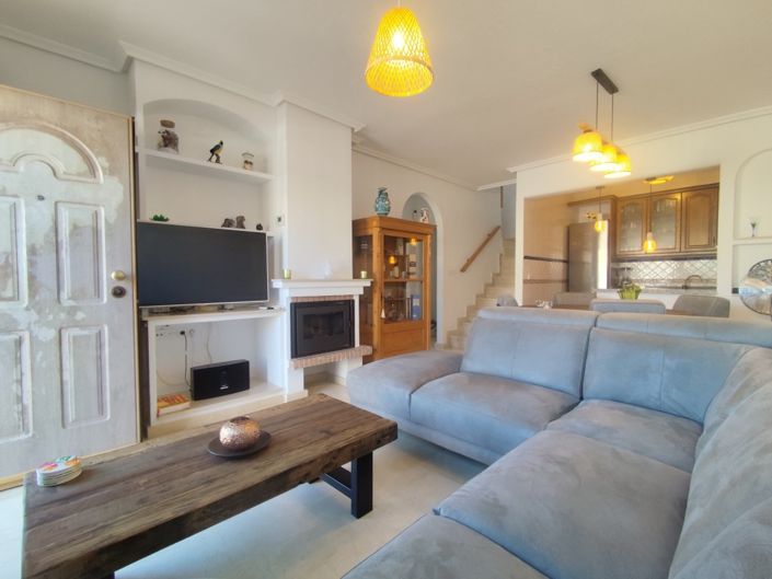 Image No.11-3 Bed Townhouse for sale