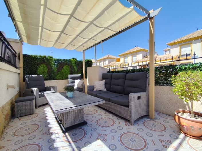 Image No.7-3 Bed Townhouse for sale