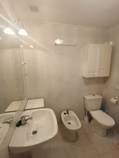 Image No.18-3 Bed Apartment for sale