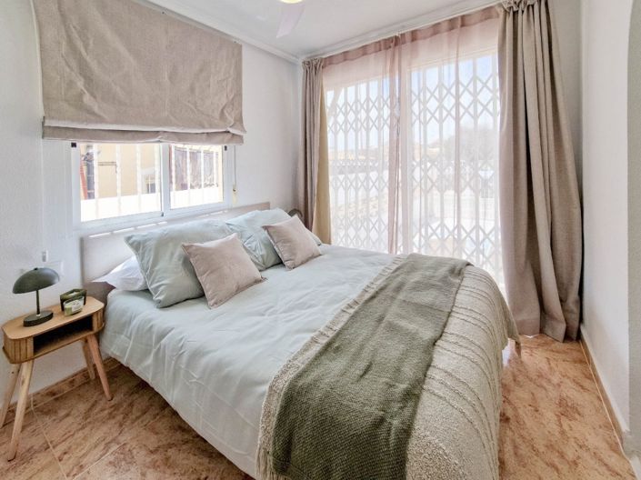 Image No.14-2 Bed Villa for sale