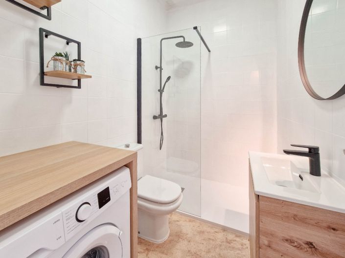 Image No.19-2 Bed Villa for sale