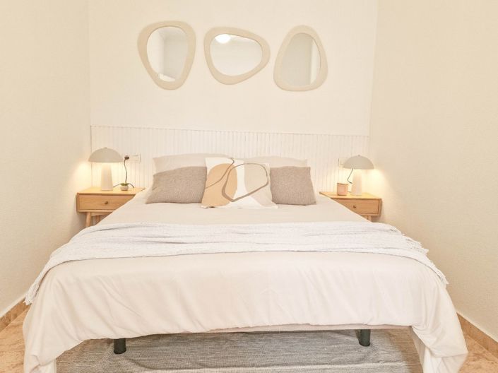 Image No.21-2 Bed Villa for sale