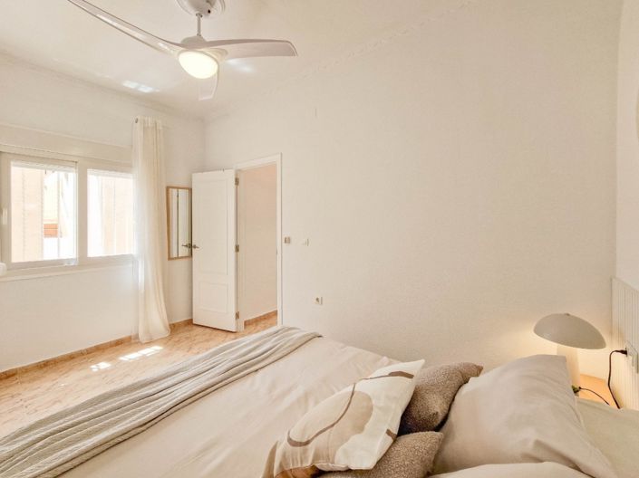 Image No.23-2 Bed Villa for sale