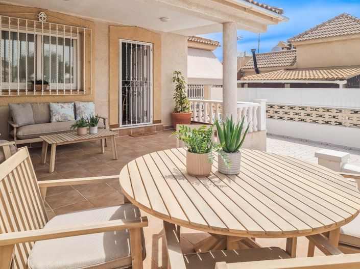 Image No.27-2 Bed Villa for sale