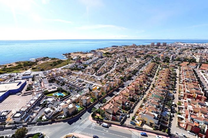 Image No.33-2 Bed Villa for sale