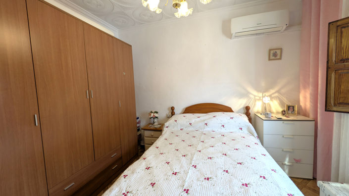 Image No.27-3 Bed Country House for sale