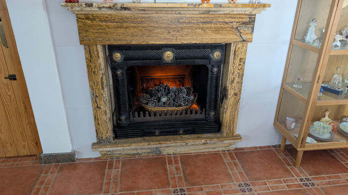 Image No.30-3 Bed Country House for sale