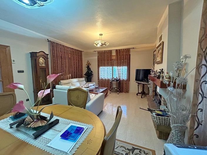 Image No.13-3 Bed Villa for sale