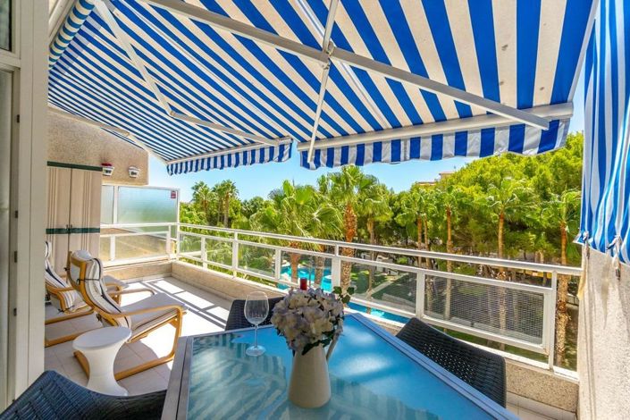 Image No.15-3 Bed Apartment for sale