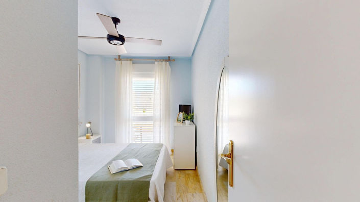 Image No.17-2 Bed Apartment for sale