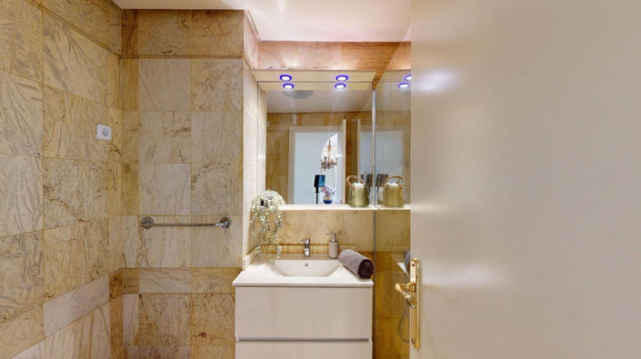 Image No.23-2 Bed Apartment for sale