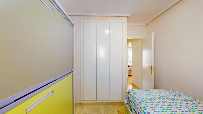 Image No.29-2 Bed Apartment for sale