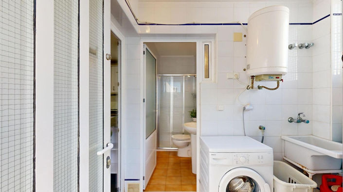 Image No.35-2 Bed Apartment for sale