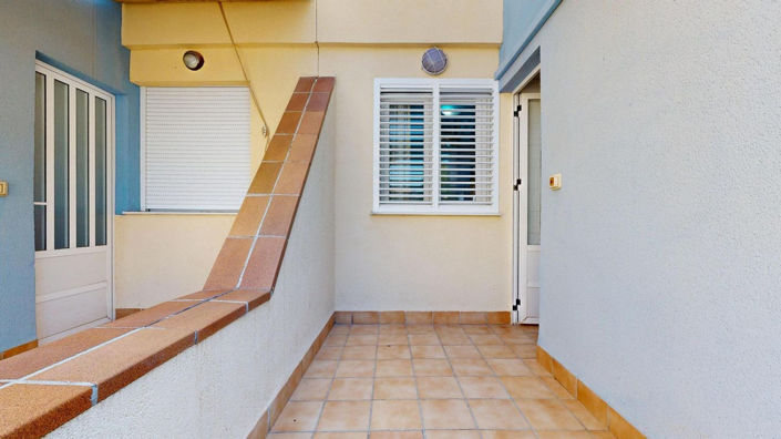 Image No.42-2 Bed Apartment for sale