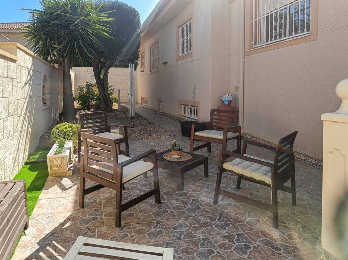 Image No.28-5 Bed Villa for sale