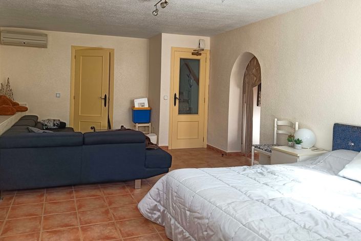 Image No.30-5 Bed Villa for sale