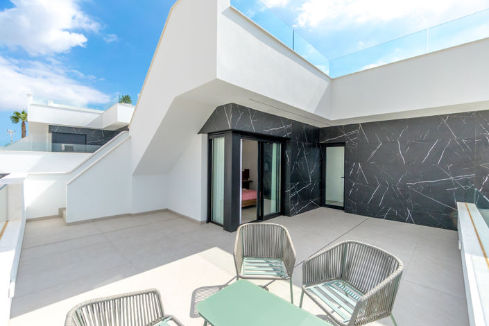 Image No.3-3 Bed Villa for sale