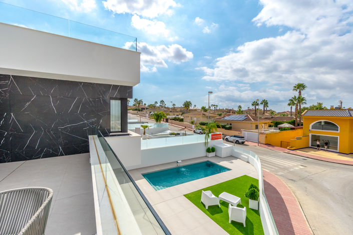 Image No.4-3 Bed Villa for sale