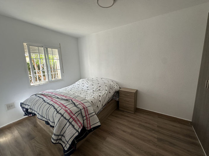 Image No.13-3 Bed Townhouse for sale