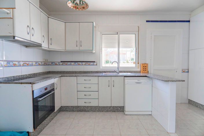 Image No.10-4 Bed Villa for sale