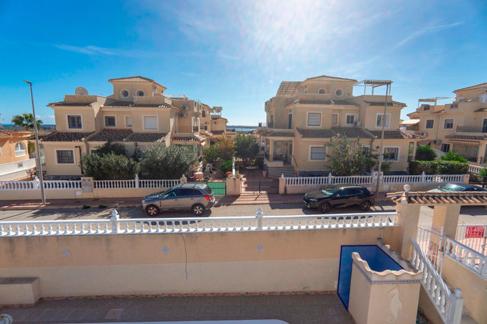 Image No.29-4 Bed Villa for sale