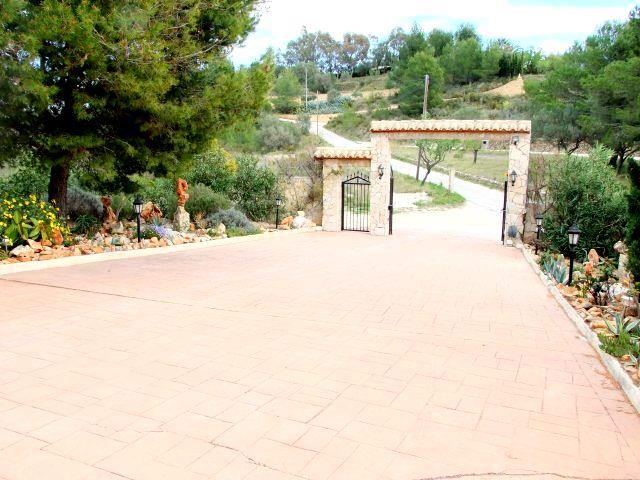 Image No.11-5 Bed Villa for sale