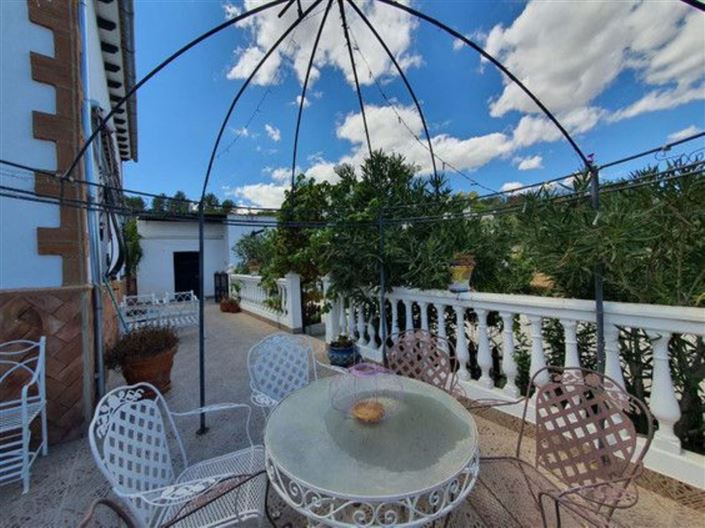 Image No.20-4 Bed Country House for sale