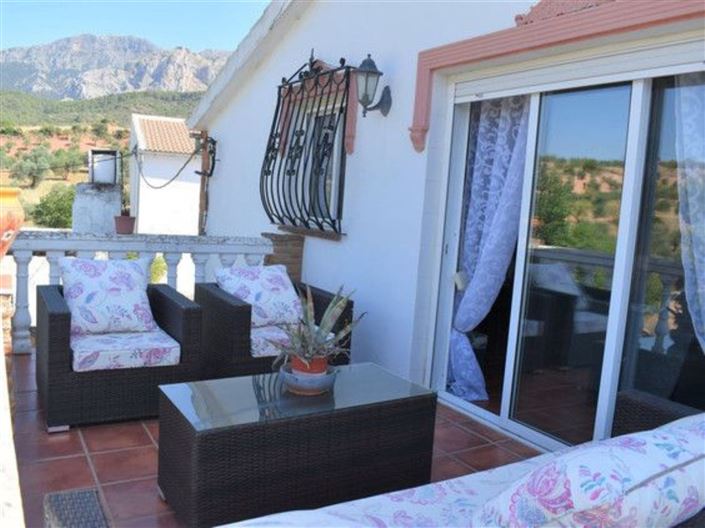 Image No.24-4 Bed Country House for sale