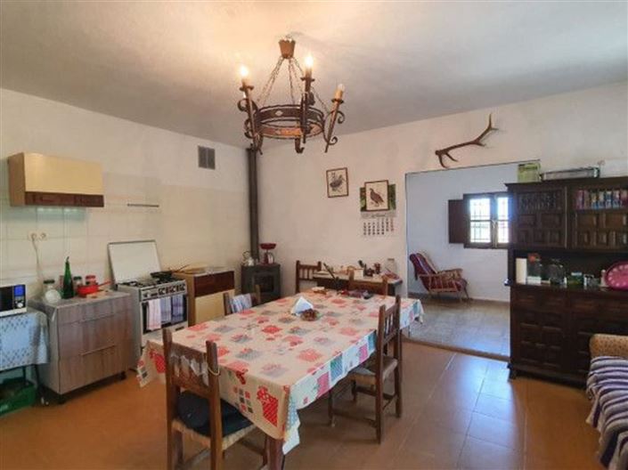 Image No.5-2 Bed Country House for sale