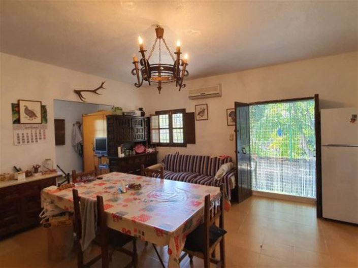 Image No.6-2 Bed Country House for sale