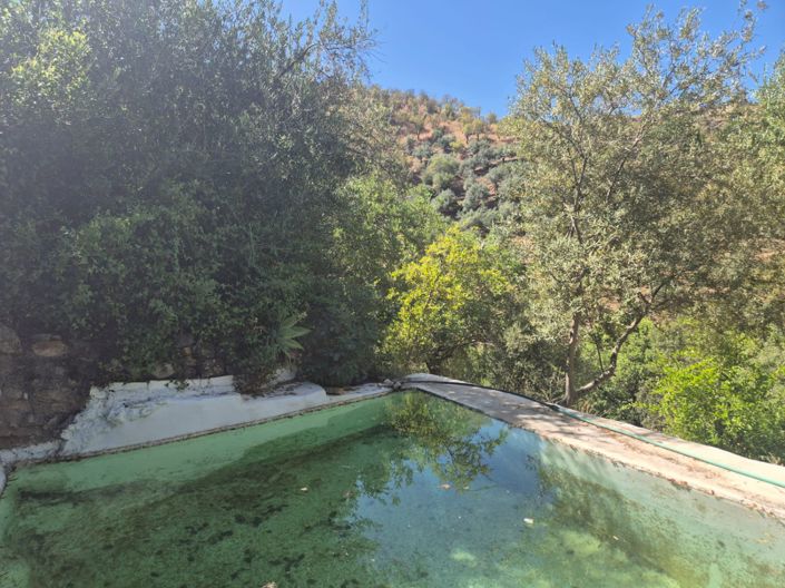 Image No.10-2 Bed Country House for sale