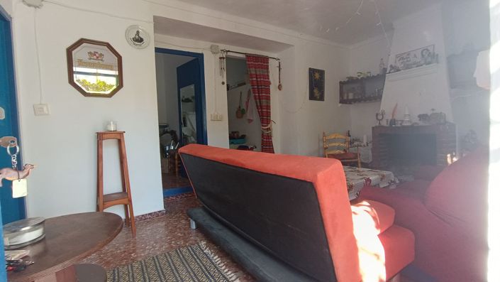 Image No.5-2 Bed Country House for sale