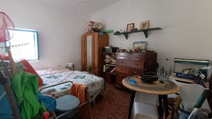 Image No.7-2 Bed Country House for sale