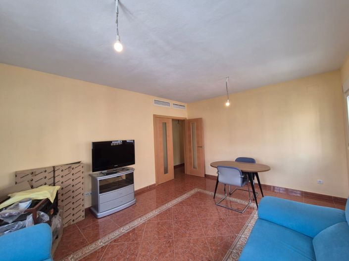 Image No.12-5 Bed Townhouse for sale