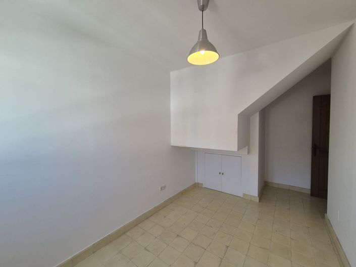 Image No.13-3 Bed Apartment for sale