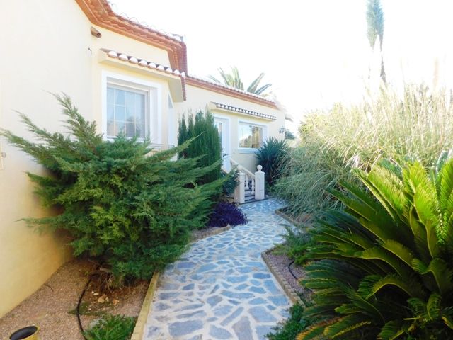 Image No.23-4 Bed Villa for sale