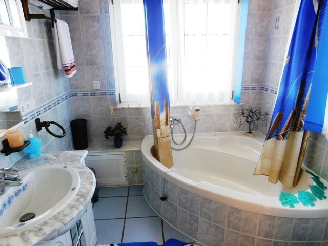 Image No.27-4 Bed Villa for sale